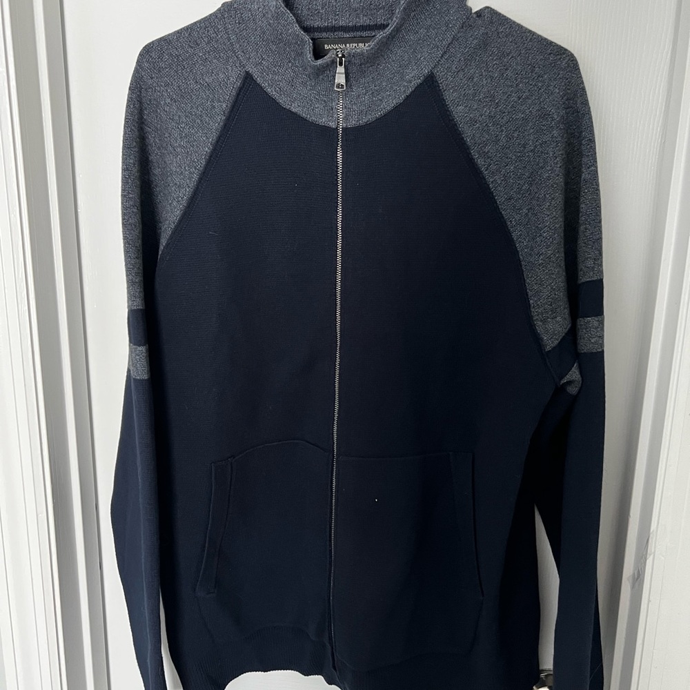 Mens XL Zip Up sweater